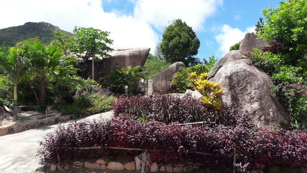 Jardin Marron Appartement Baie Sainte Anne Buitenkant foto