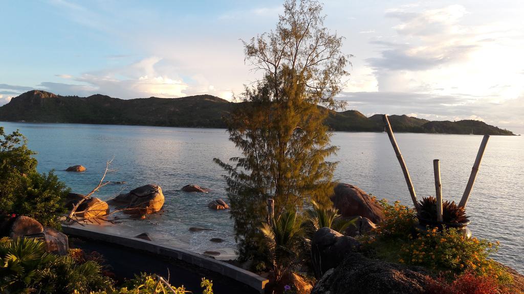 Jardin Marron Appartement Baie Sainte Anne Buitenkant foto