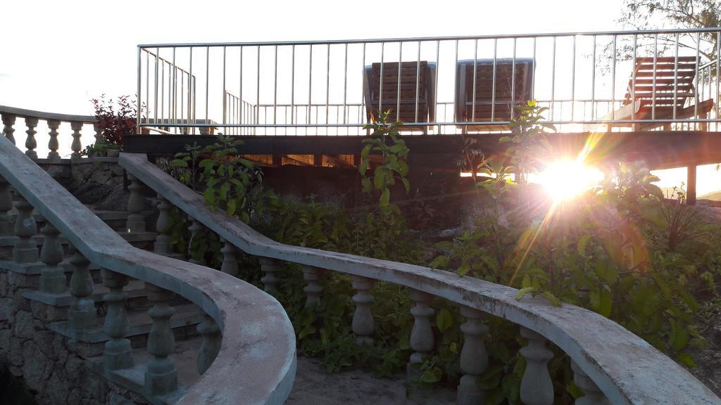 Jardin Marron Appartement Baie Sainte Anne Buitenkant foto