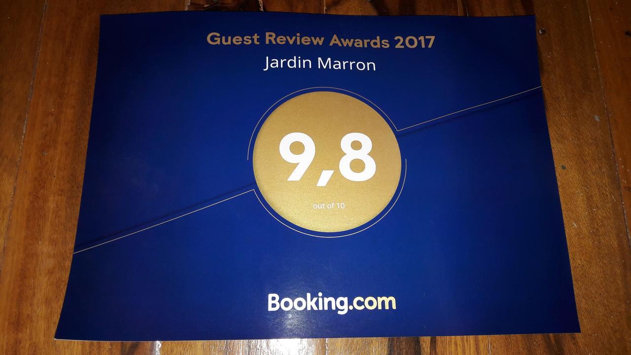 Jardin Marron Appartement Baie Sainte Anne Buitenkant foto
